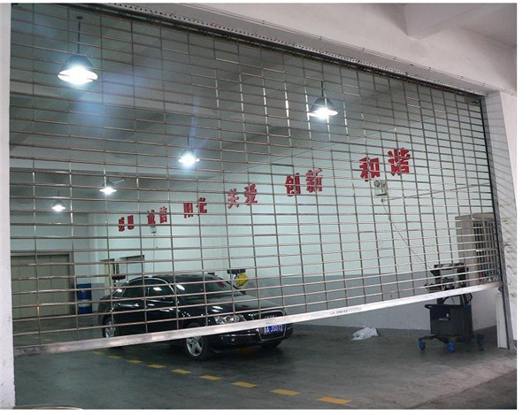 濟(jì)南不銹鋼管透視卷簾門的安裝步驟及保養(yǎng)技巧，這幾點(diǎn)你知道嗎？